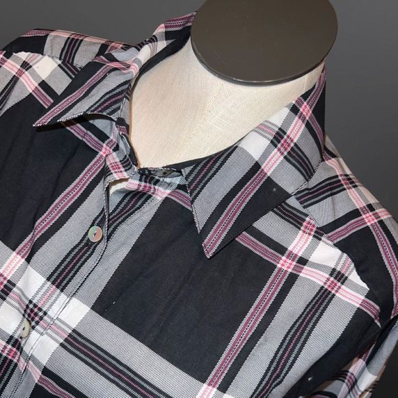 NWT Plus Size Foxcroft Black White Pink Check Button Up Shirt Size 22W - Picture 1 of 7